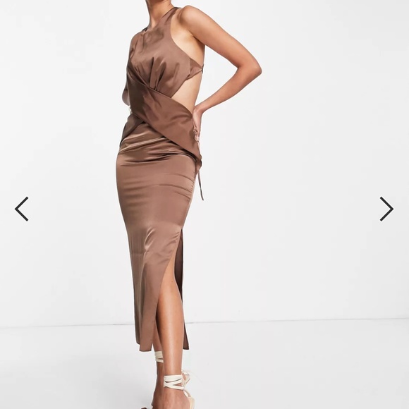 ASOS DESIGN Halter Backless Midi Dress Satin Style - Picture 1 of 5